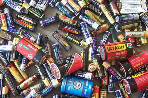 高价回收各种电瓶_电池回收后怎么利用_回收废动力电池
